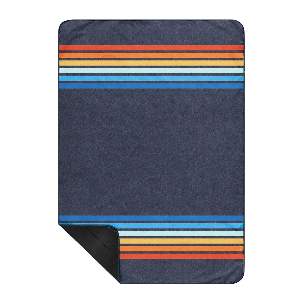 Rumpl Everywhere Mat - Coast Retro Rays Everywhere Mat - Coast Retro Rays Everywhere Mat