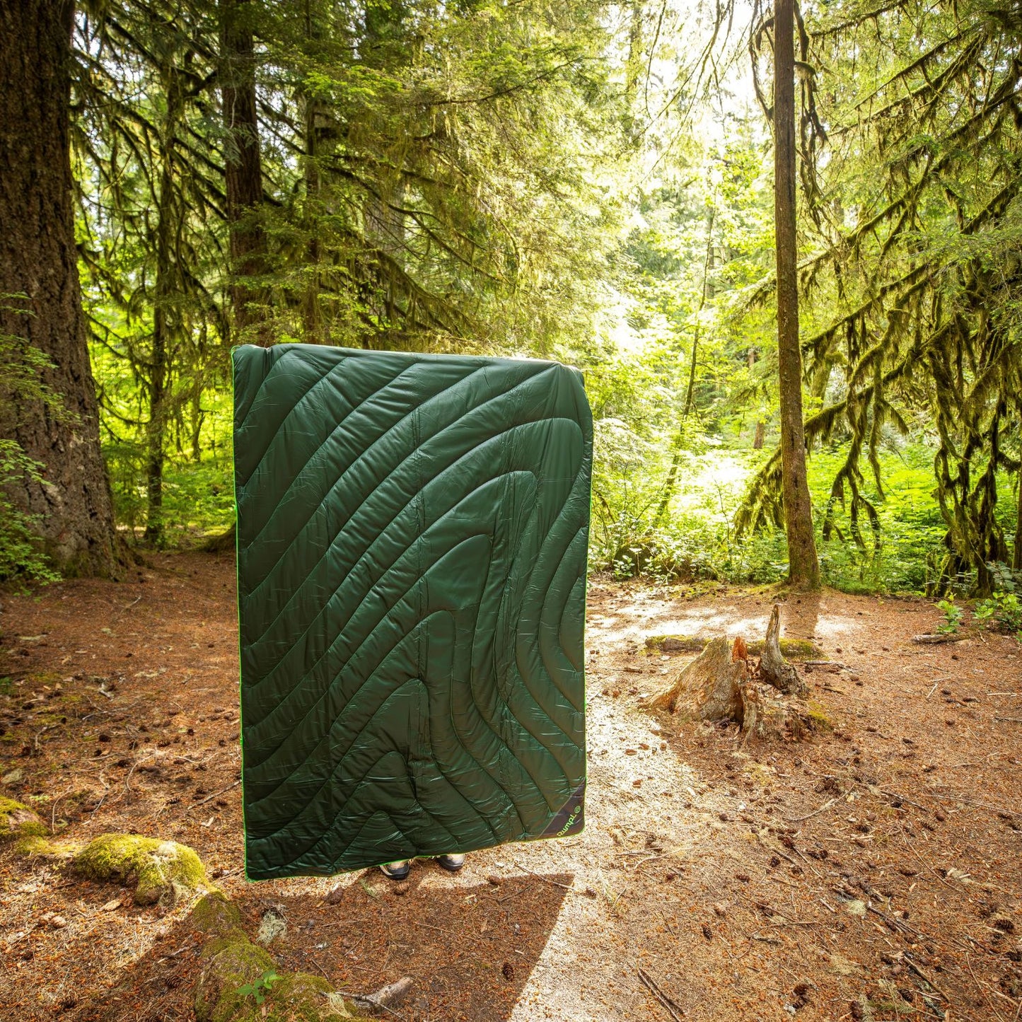 Rumpl Original Puffy Blanket - Mountain Green Original Puffy Blanket - Mountain Green | Rumpl Blankets For Everywhere Solid Original