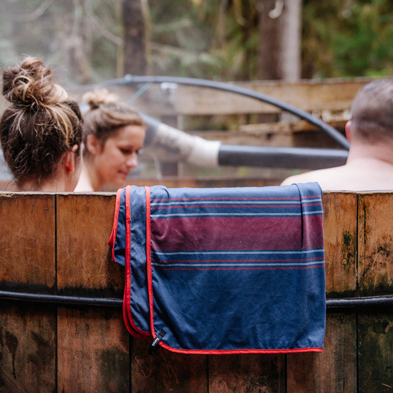 Original Puffy Blanket Geo Van Blanket Rumpl Rumpl Canada