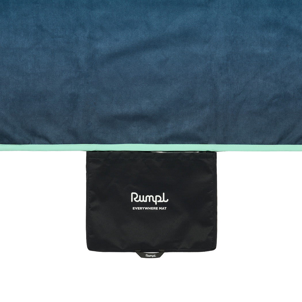 Everywhere Mat Mini - Ocean Fade | Rumpl Blankets For Everywhere ...