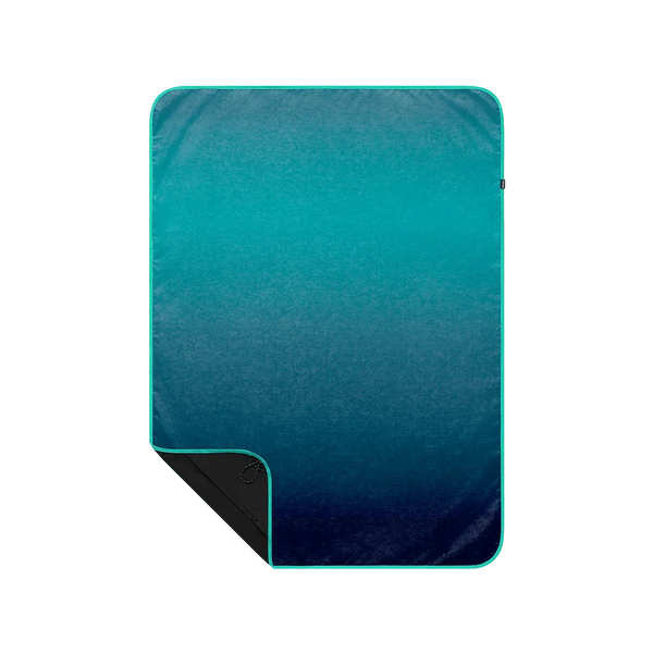Rumpl Everywhere Mat Mini - Ocean Fade Everywhere Mat Mini - Ocean Fade | Rumpl Blankets For Everywhere Everywhere Mat Mini