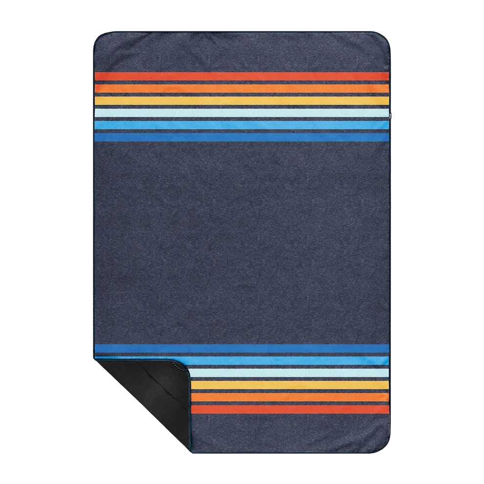 Rumpl Everywhere Mat - Coast Retro Rays Everywhere Mat - Coast Retro Rays Everywhere Mat