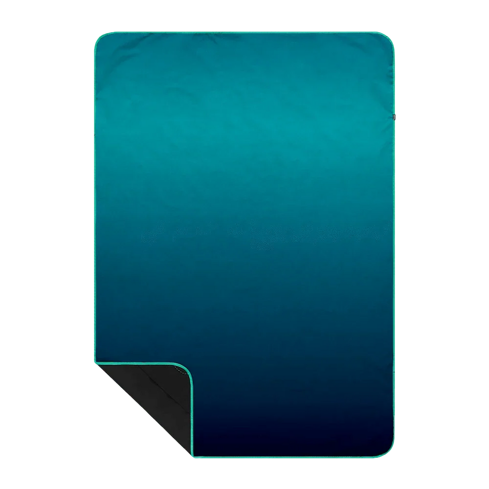 Rumpl Everywhere Mat - Ocean Fade Everywhere Mat - Ocean Fade Everywhere Mat