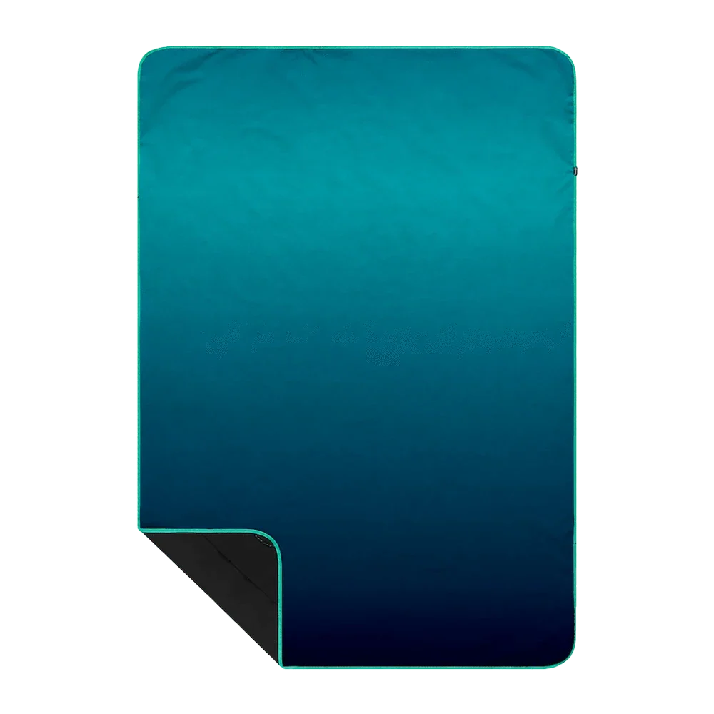 Rumpl Everywhere Mat - Ocean Fade Everywhere Mat - Ocean Fade Everywhere Mat
