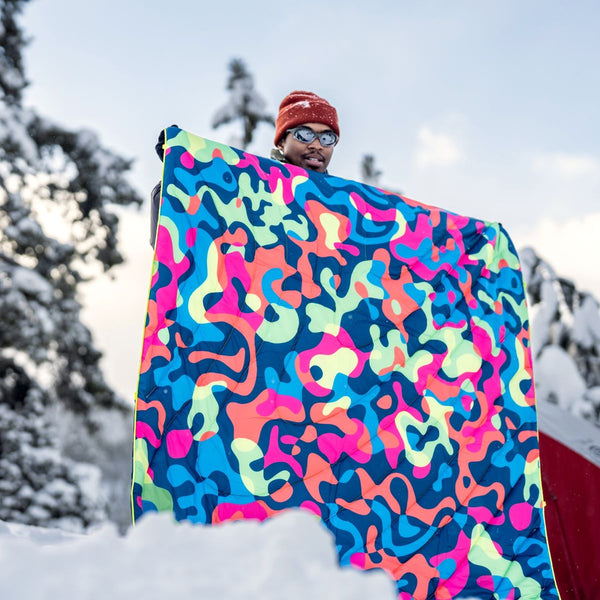 Rumpl Original Puffy Blanket - Hyper Abstraction Original Puffy Blanket - Hyper Abstraction | Rumpl Blankets For Everywhere Printed Original