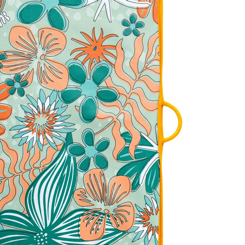 Rumpl Tech Towel - Aqua Tropics Tech Towel - Aqua Tropics | Rumpl Blankets For Everywhere Tech Towel