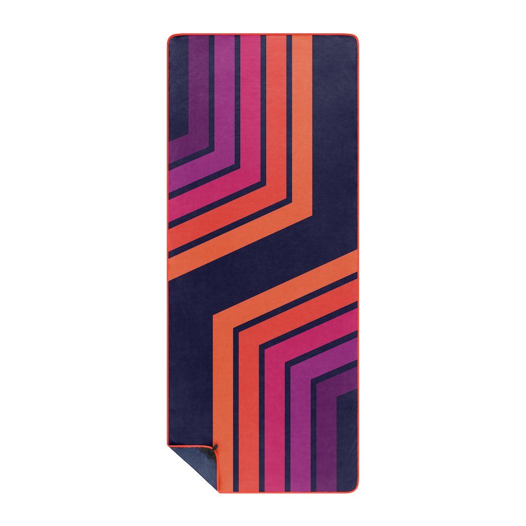 Everywhere Towel - Retro Nights