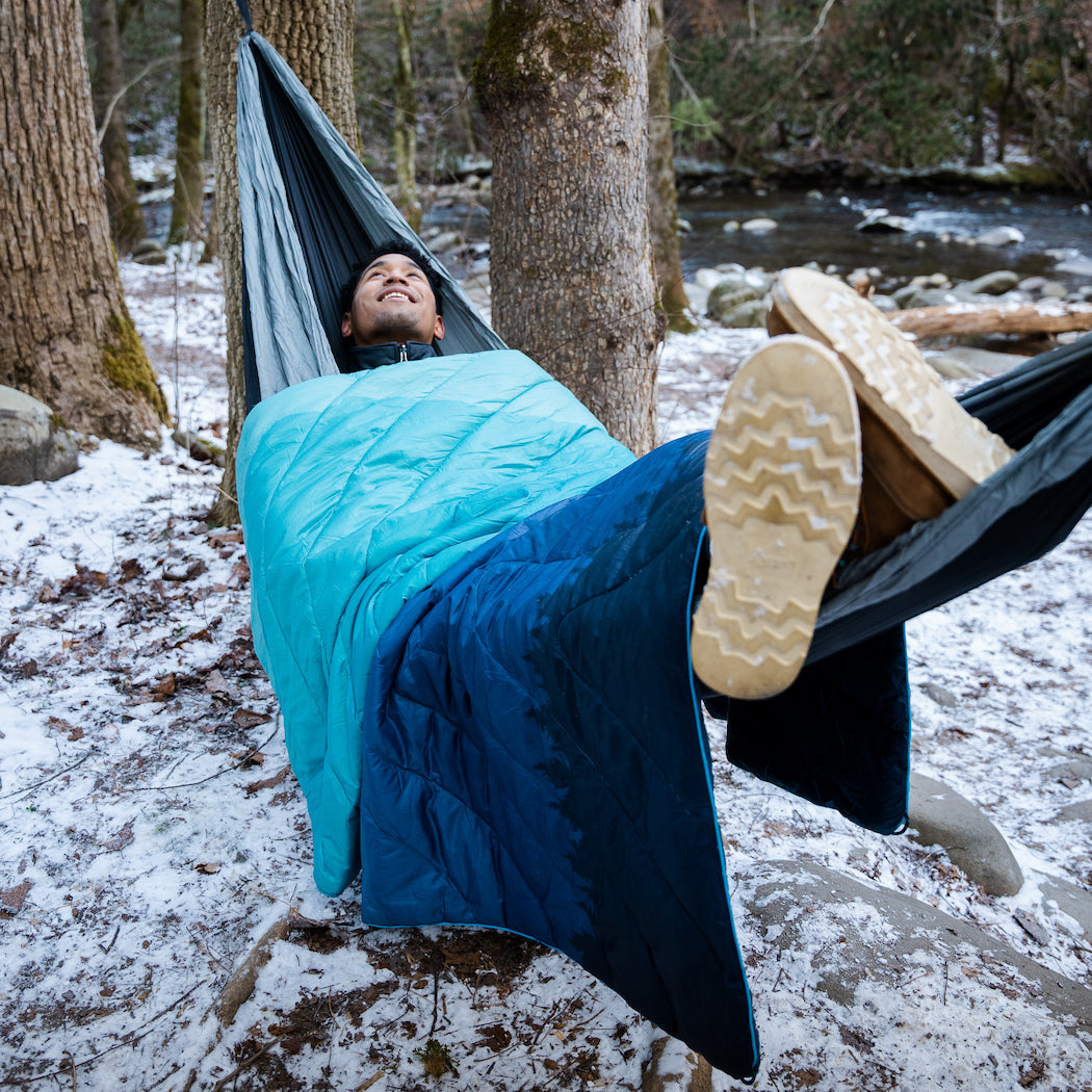 Original Puffy Blanket - Blue Ridge Fade